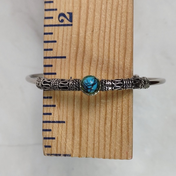 Silvertone/Turquoise Howlite Cuff Bracelet - Picture 5 of 5